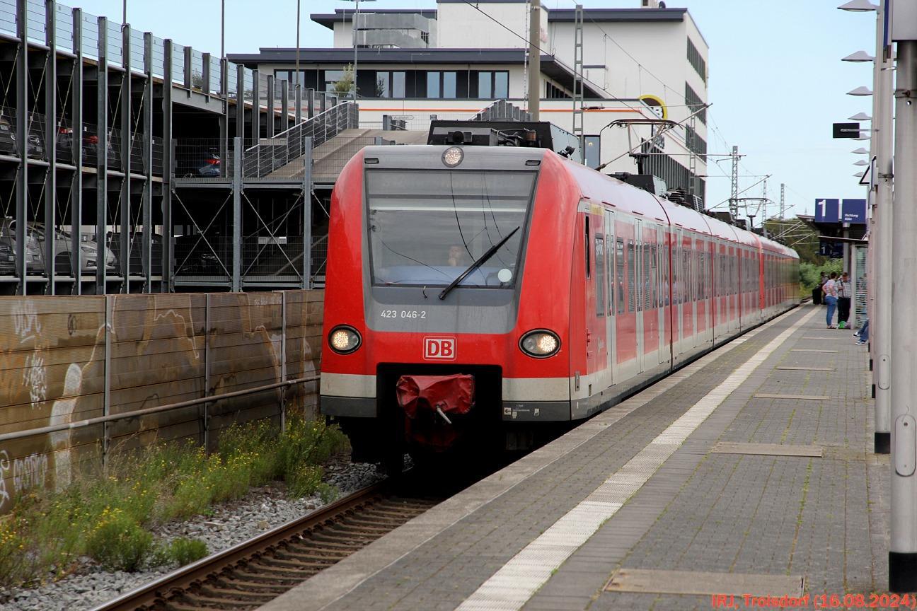 275