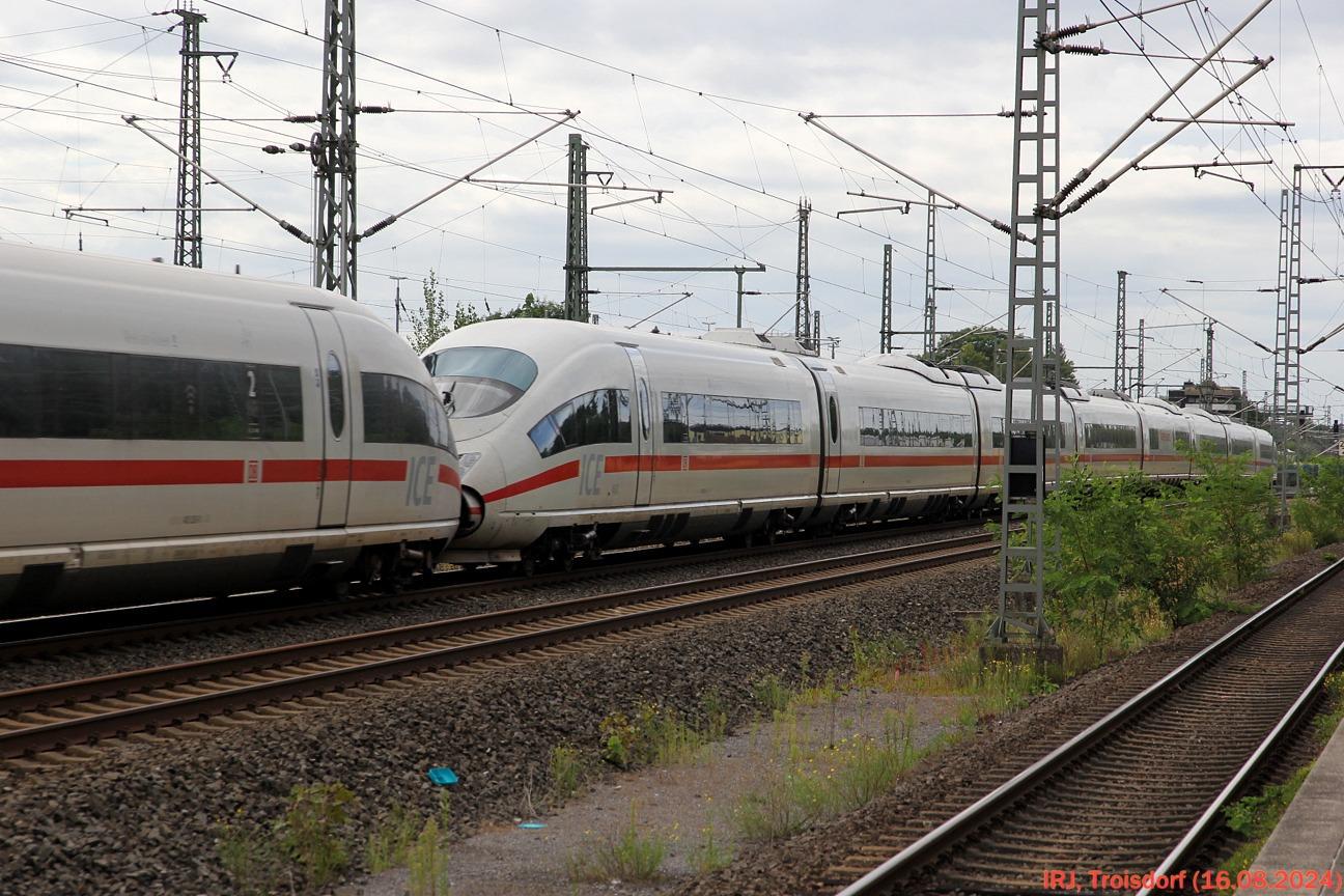 313